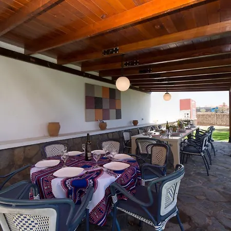 빌라 Amazing Canarian To Rent By Tenerife Ltd 아데제