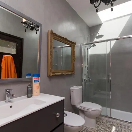 Amazing Canarian To Rent By Tenerife Ltd 빌라 *