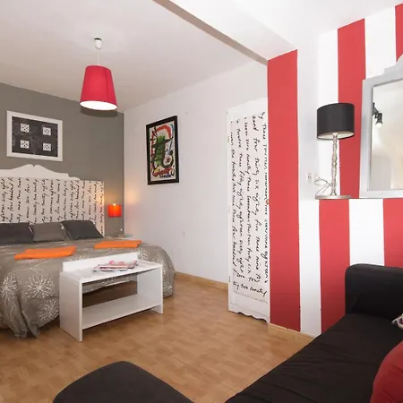 Amazing Canarian To Rent By Tenerife Ltd 아데제