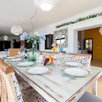Amazing Canarian To Rent אדחה