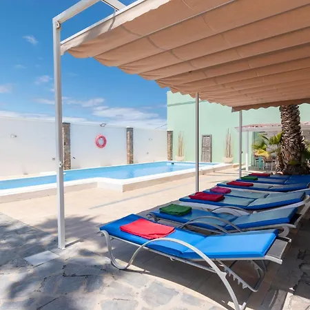 Amazing Canarian To Rent Costa Adeje (Tenerife)