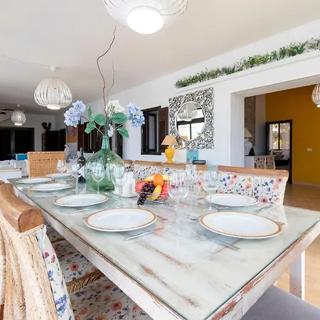 Amazing Canarian To Rent Costa Adeje (Tenerife)
