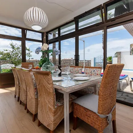 Amazing Canarian To Rent Villa *