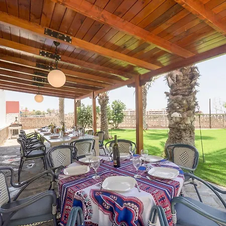 Villa Amazing Canarian To Rent *