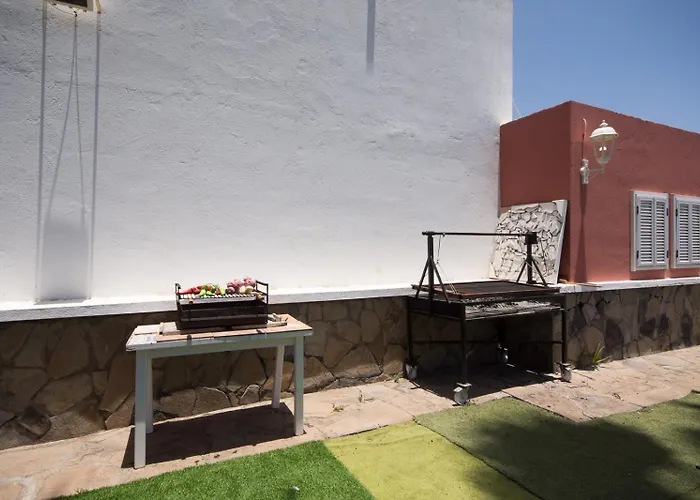 Willa Amazing Canarian To Rent By Tenerife Ltd Costa Adeje (Tenerife)